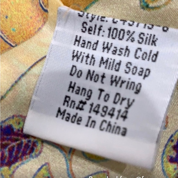 Johnny Was silk jacket - Picture 3 of 10